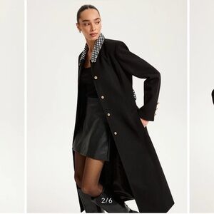 Commense Black Trench Coat with Checked Collar